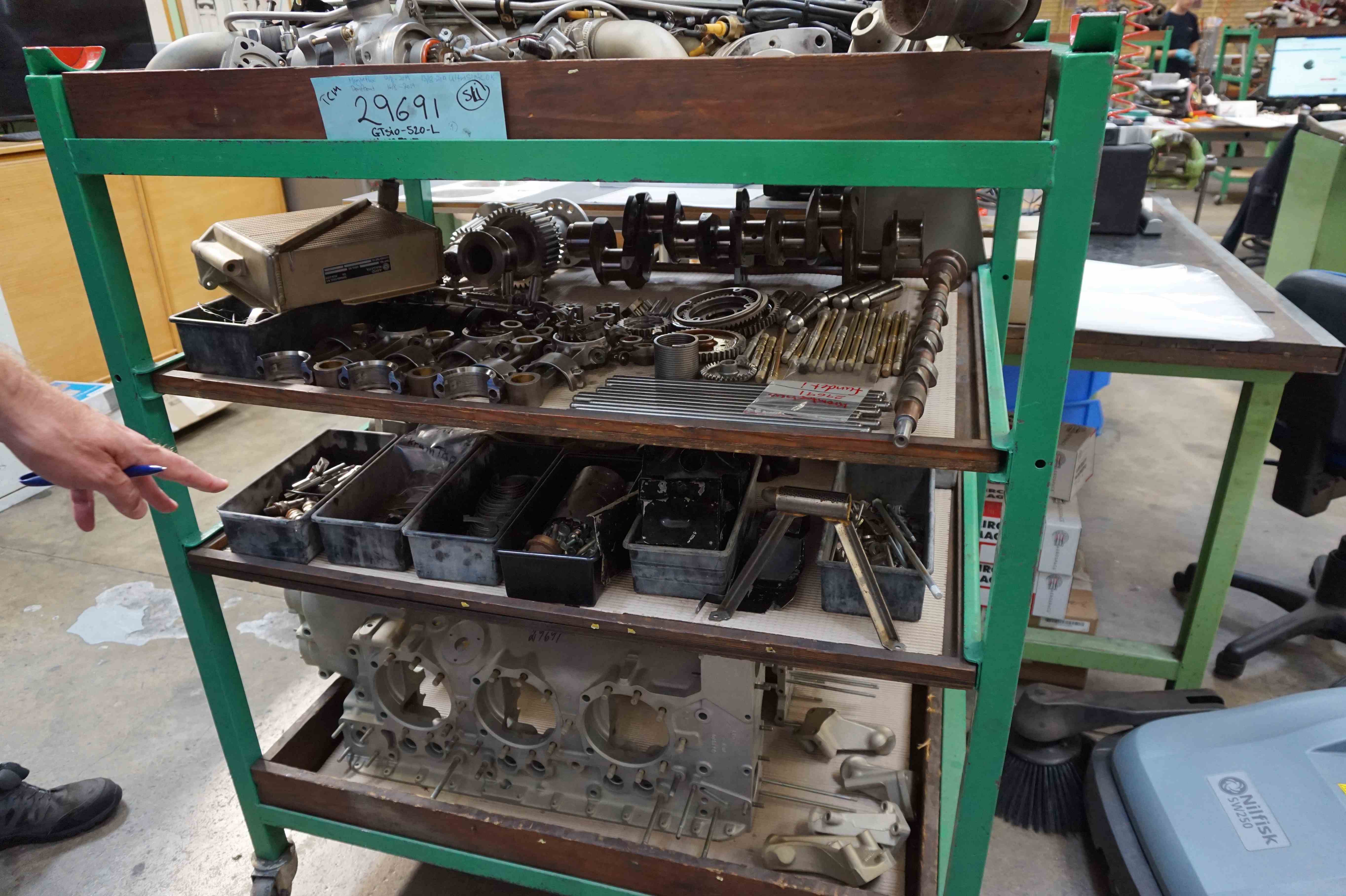 C421C-nález engine